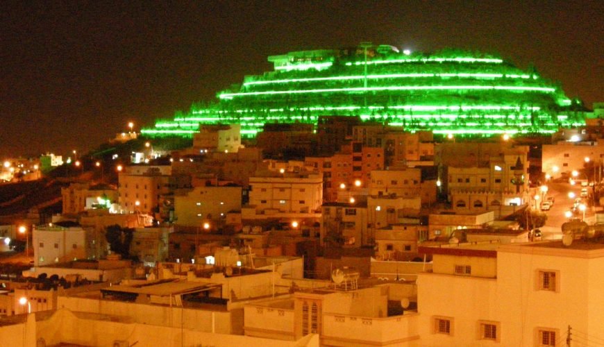 السياحة البيئية في السعودية - الجبل الأخضر وطبيعة عسير وأبها